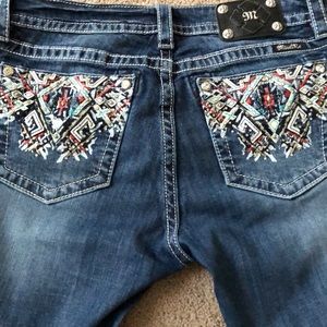 💥Miss Me Mid-rise 31x34